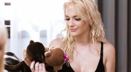Modern Day Sins performed by Brittney Kade, Kenna James Naked Images